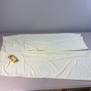 Aryeh Cream Trousers Lightweight Relaxed Fit